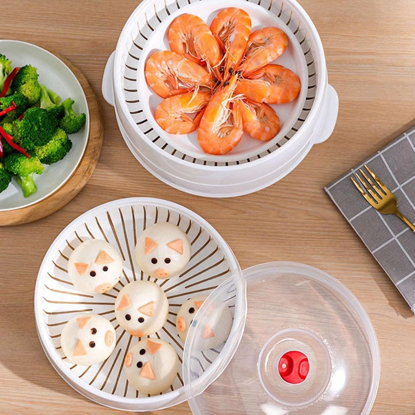Microwave oven steamer